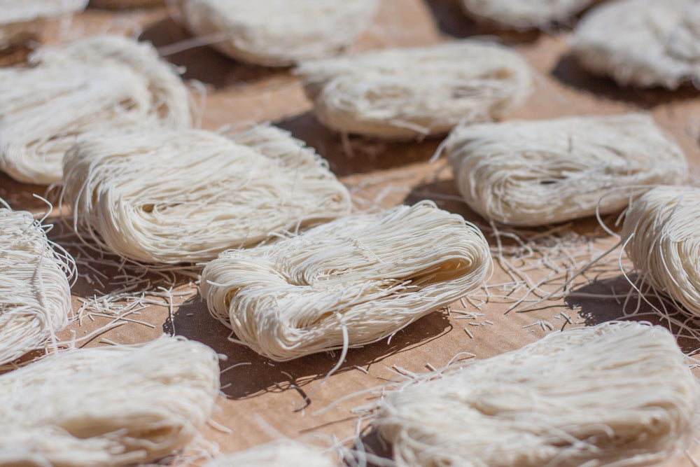 files/close-up-raw-noodles-table.jpg